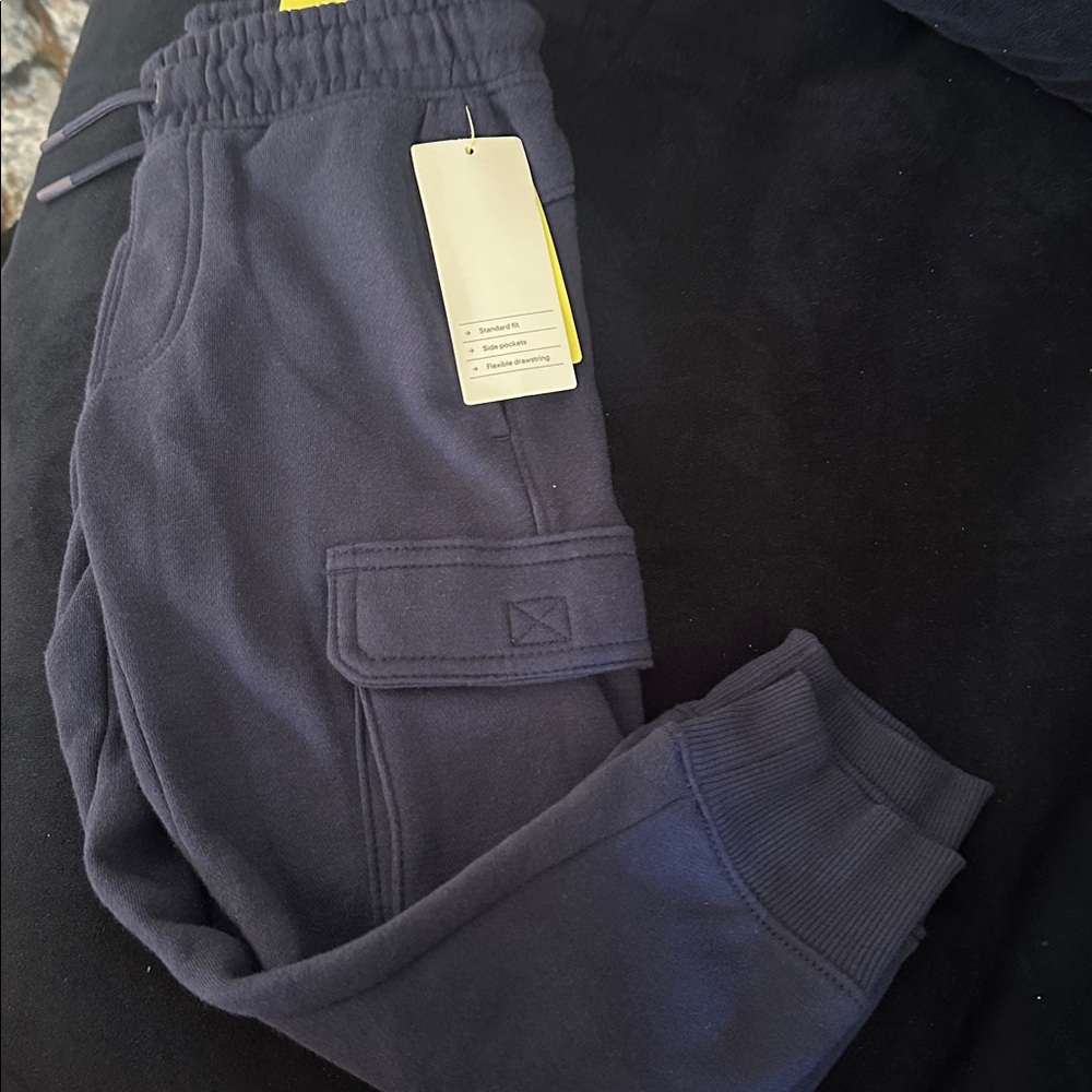 All in Motion Cargo Joggers Sz X-Small 4/5. Nwt